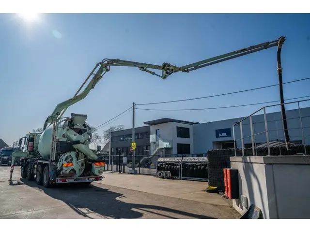 MAN TGS 32.400 BB+PUTZ 7M3+21M 2017 Diesel 4