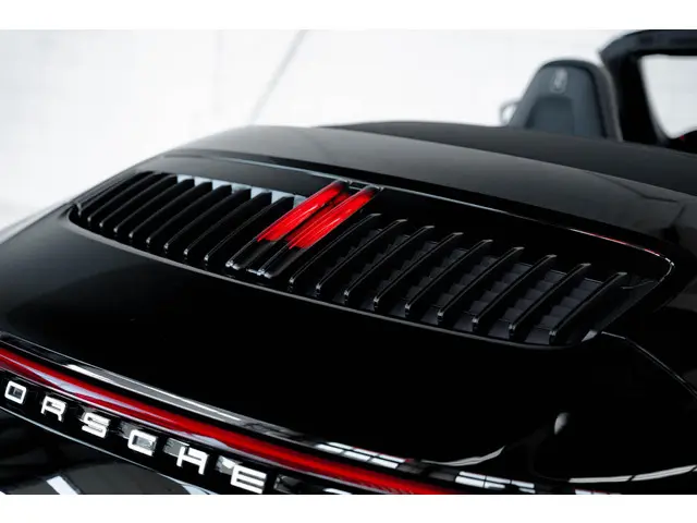 Porsche 911 Carrera Cabriolet 2020 Benzine 9