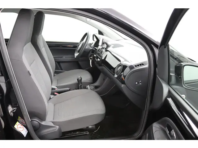 Volkswagen up! 1.0 cheer up! BlueMotion 2013 Benzine 23