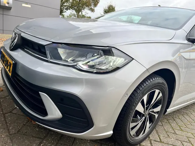 Volkswagen Polo 1.0 TSI Style 2022 Benzine 18