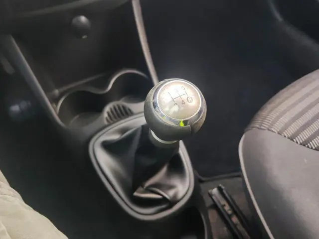 Peugeot 107 1.0 Sportium/FACELIFT/LED 2013 Benzine 11