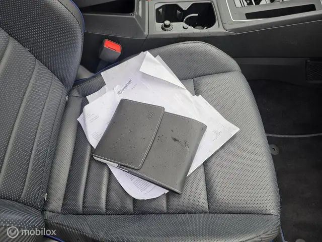 Volkswagen Golf R Volkswagen Golf R 2023 Benzine 12