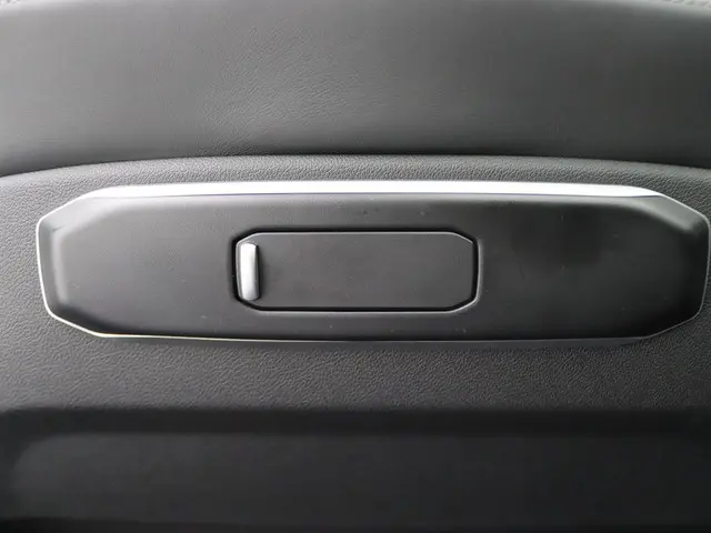 BMW X5 xDrive50e 2024 Hybride Benzine 44