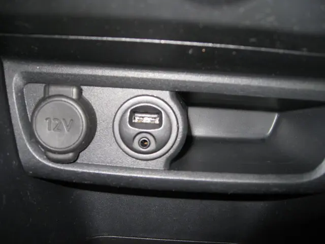 Peugeot 208 1.2 VTi Active 2013 Benzine 19