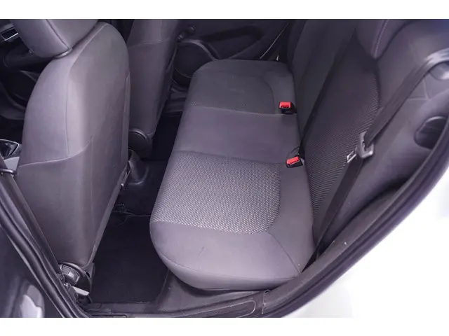 Fiat Punto Evo 0.9 TwinAir Easy 2012 Benzine 33