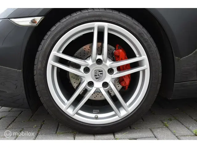 Porsche 911 (991) 3.4 Carrera 2013 Benzine 9