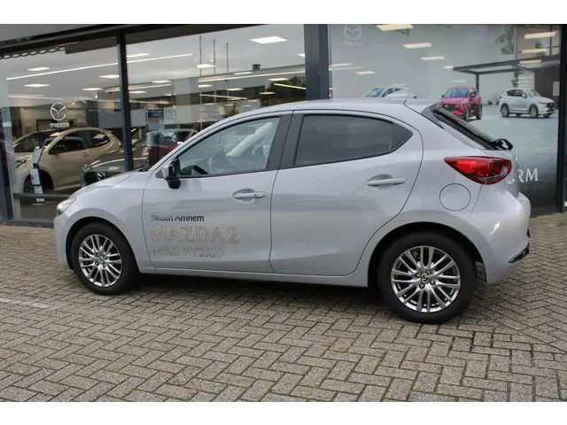 Mazda 2 1.5 e-SkyActiv-G 90 Exclusive-Line 2024 Benzine 9