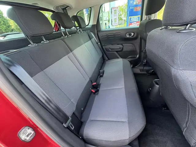 Citroën C3 Aircross 1.2 PureTech Shine 2021 Benzine 23