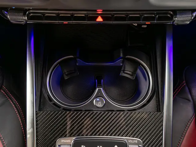 Mercedes-Benz G-Klasse G-AMG 63 2024 Benzine 26