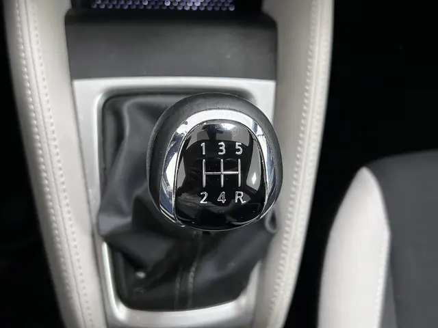 Nissan Micra 1.0 IG-T N-Connecta 2020 Benzine 22