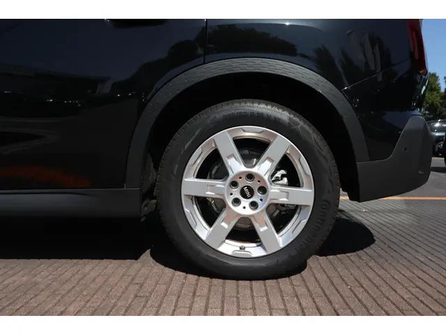 MINI Countryman C 2025 Benzine 7