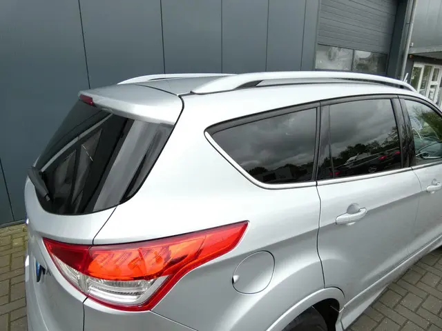 Ford Kuga HELAAS VERKOCHT!!! 2016 Benzine 49