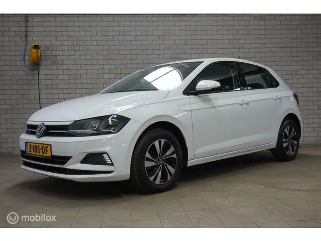 Volkswagen Polo 2