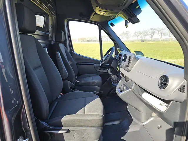 Mercedes-Benz Sprinter 317 2023 Diesel 7