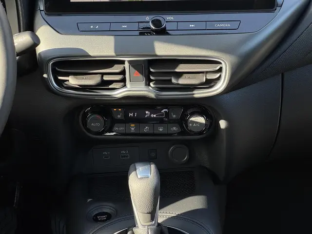 Nissan Juke 1.6 Hybrid N-Sport 2025 Hybride Benzine 18