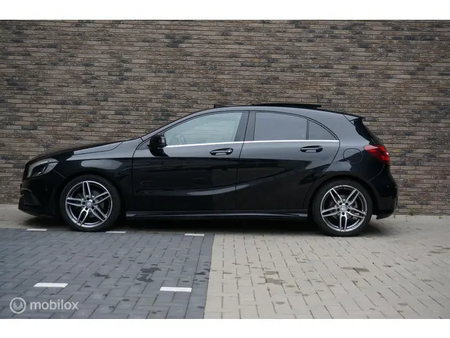 Mercedes-Benz A-Klasse 180 Prestige 2015 Benzine 35