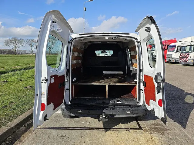 Renault Kangoo MAXI 1.5 DCI 2021 Diesel 13