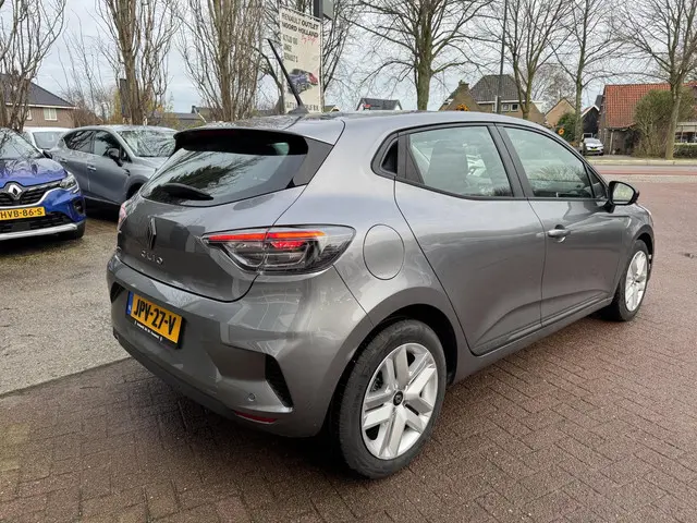 Renault Clio 1.0 TCe 90 GPF evolution 2025!! 2025 Benzine 5