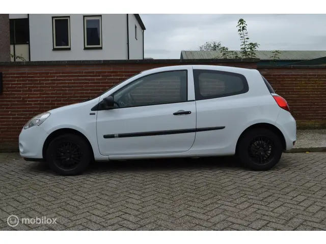 Renault Clio 1.2 Yahoo 2012 Benzine 3