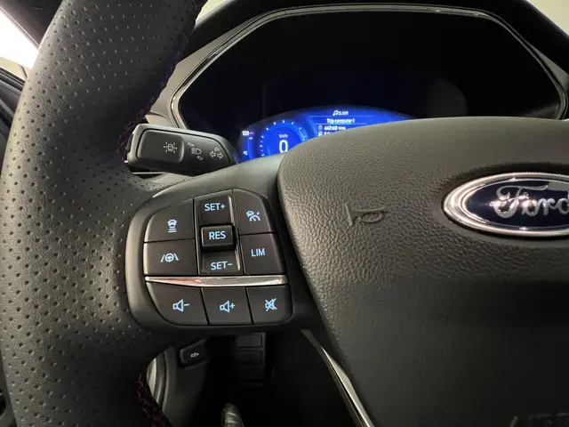 Ford Kuga 2.5 PHEV ST-Line X 2024 Hybride Benzine 20