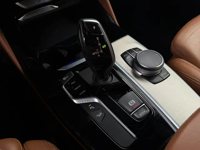 BMW X4 XDrive20i M Sport | Open dak | 2020 Benzine 22