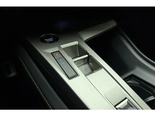 Peugeot e-308 SW GT 54 kWh 2025 Elektrisch 34