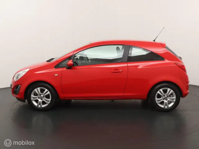 Opel Corsa 1.2-16V Berlin 2014 Benzine 3