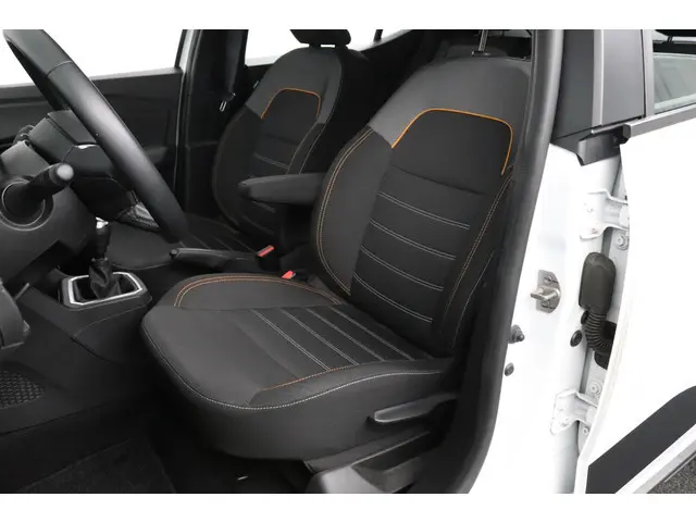 Dacia Sandero Stepway 1.0 TCe 90 Comfort 2023 Benzine 9