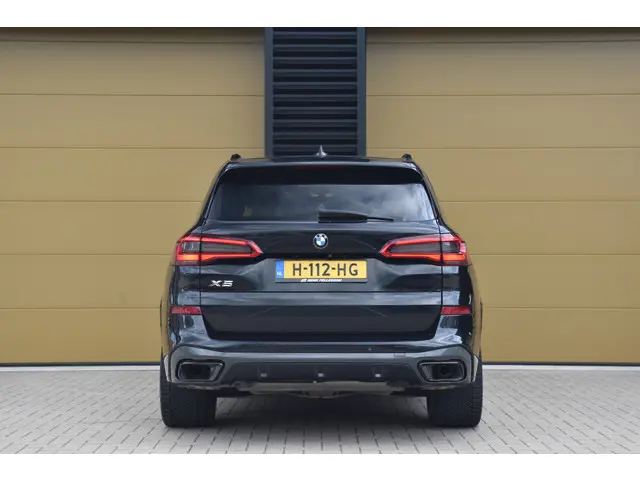 BMW X5 xDrive40i M-Sport High Executive 2018 Benzine 7