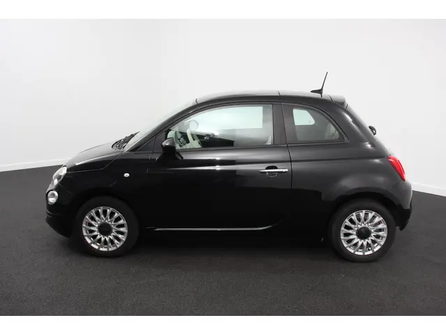Fiat 500 1.0 Hybrid Lounge Plus 2021 Benzine 6