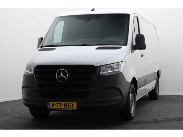 Mercedes-Benz Sprinter 317 CDI Aut. L2H1 2022 Diesel 23