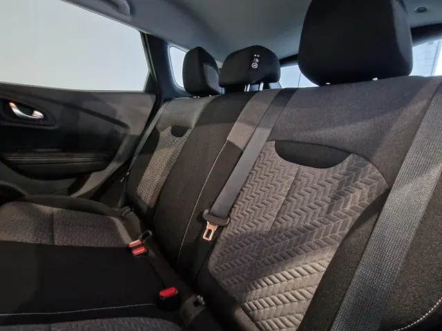 Renault Kadjar 1.3 TCe Limited 2022 Benzine 8