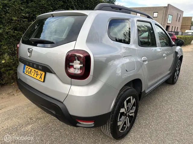 Dacia Duster 1.6 SCe Comfort 4x4 2019 Benzine 4