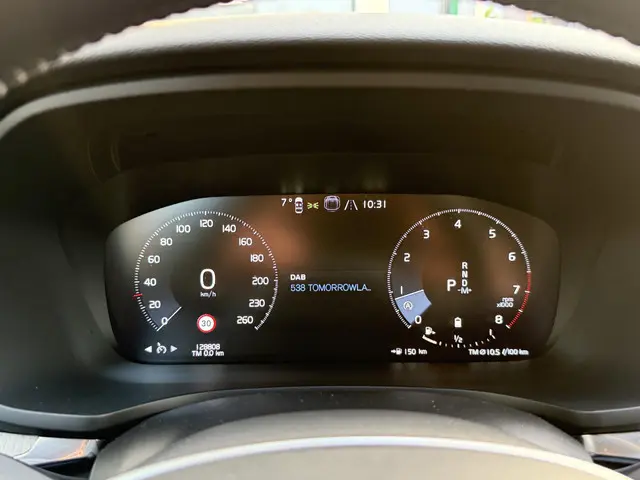 Volvo V60 Cross Country 2.0 B5 AWD 2022 Benzine 9