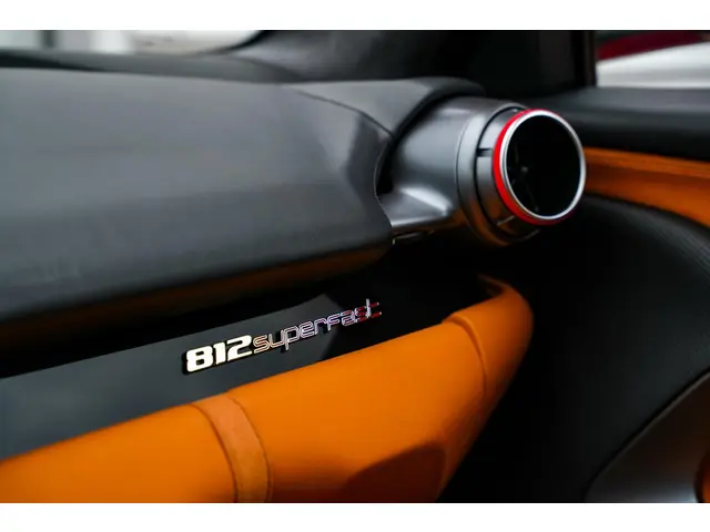 Ferrari 812 Superfast 6.5 V12 HELE 2019 Benzine 27