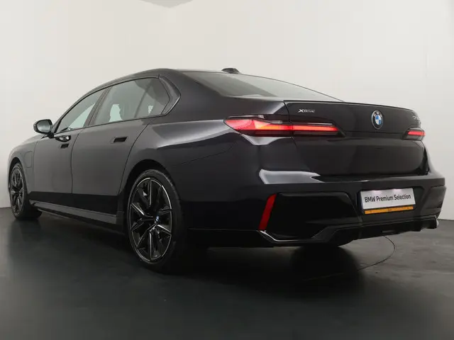 BMW 7 Serie 750e xDrive 2025 Hybride Benzine 11