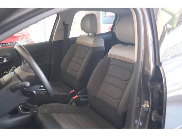 Citroën C3 PT 110 Shine Automaat 2020 Benzine 4