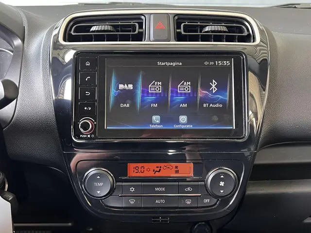 Mitsubishi Space Star 1.2 Dynamic 2023 Benzine 12