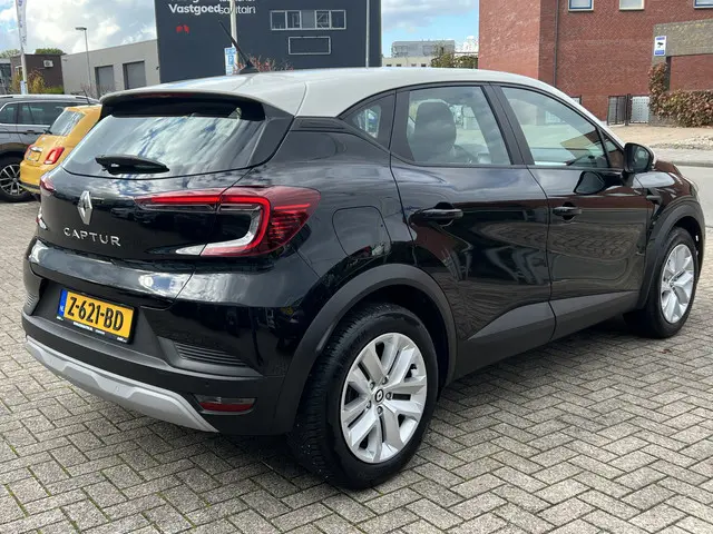 Renault Captur 1.0 TCe 90 Equilibre 2023 Benzine 6