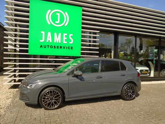 Volkswagen Golf 2