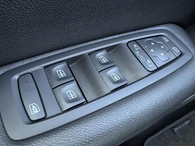 Renault Mégane Estate 1.3 TCe 140 Techno 2023 Benzine 34