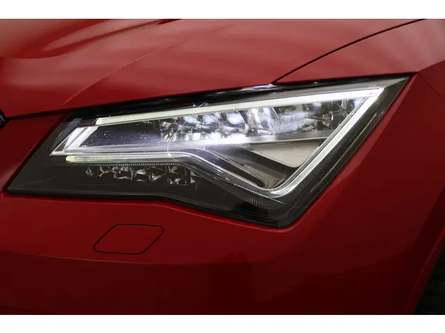SEAT Ateca 1.5 TSI FR Business Intense 2019 Benzine 26