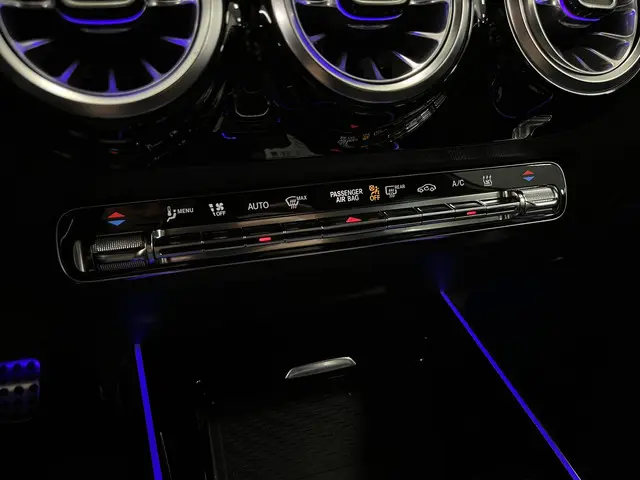 Mercedes-Benz EQA 250 AMG-Line 67 kWh 2021 Elektrisch 13