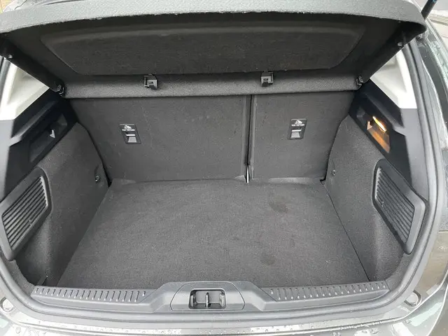 Ford Focus 1.0 EcoBoost Connected 2022 Benzine 12