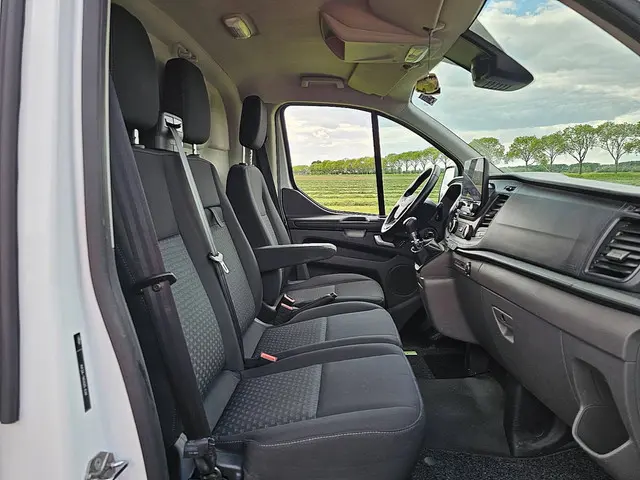 Ford Transit Custom 2.0 2021 Diesel 6