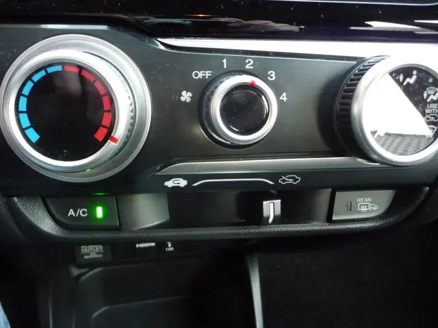 Honda Jazz 1.3 i-VTEC Comfort Aut 2019 Benzine 19