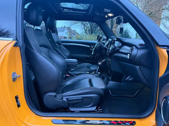 MINI Cooper S Mini 2.0 | JCW | Pano | Sport | Led 2015 Benzine 19