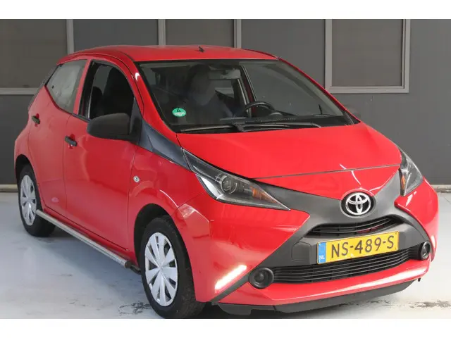 Toyota Aygo 1.0 VVT-i x-fun 2017 Benzine 3