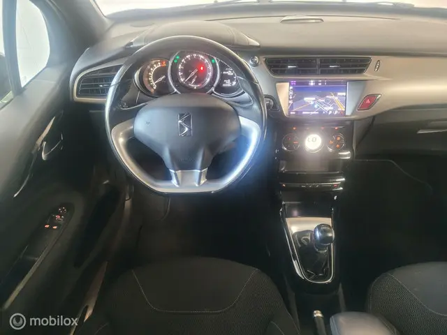 Citroën DS3 1.2 PureTech So Chic 2017 Benzine 8