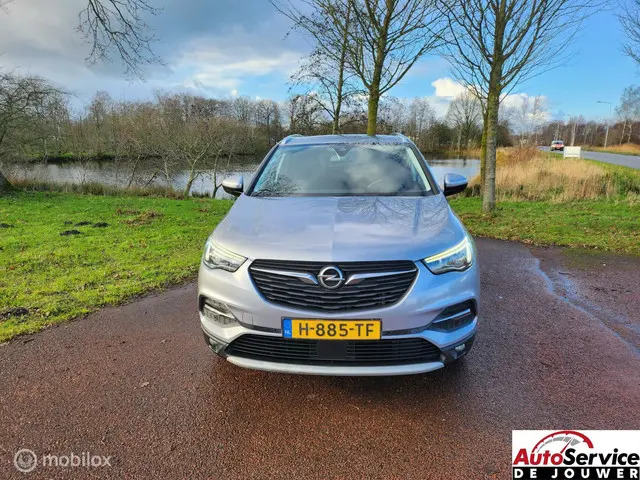 Opel Grandland X 1.5 CDTi Innovation 2020 Diesel 4